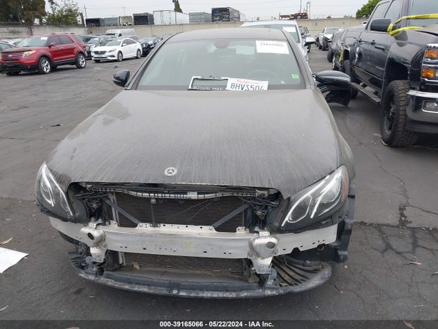 Mercedes-Benz E 300 2019 WDDZF4JB4KA611164 Image 13