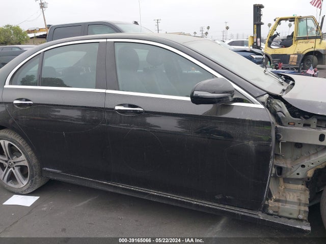 Mercedes-Benz E 300 2019 WDDZF4JB4KA611164 Image 14