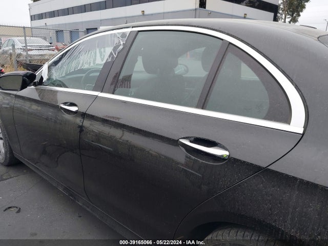 Mercedes-Benz E 300 2019 WDDZF4JB4KA611164 Image 15