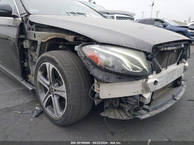 Mercedes-Benz E 300 2019 WDDZF4JB4KA611164 Image 6