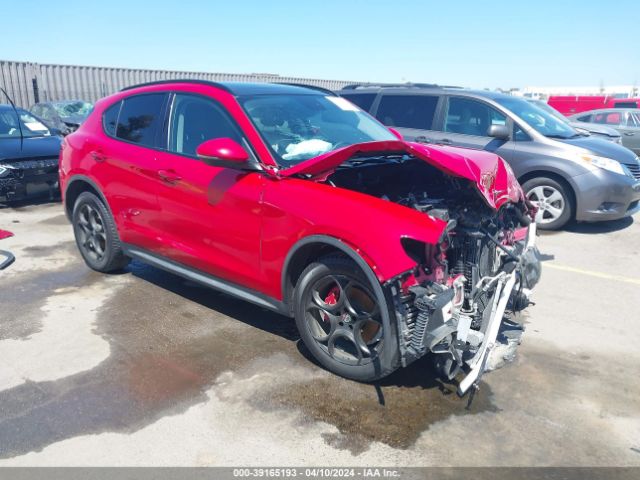 ZASFAKPN1J7B90704 Alfa Romeo Stelvio Sport Awd