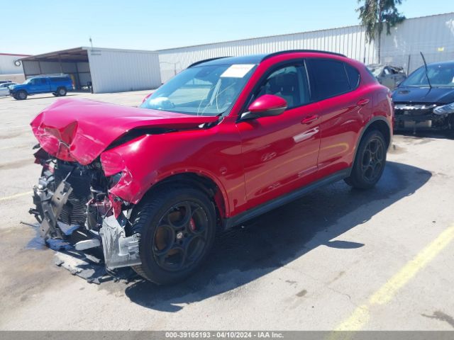 ZASFAKPN1J7B90704 Alfa Romeo Stelvio Sport Awd