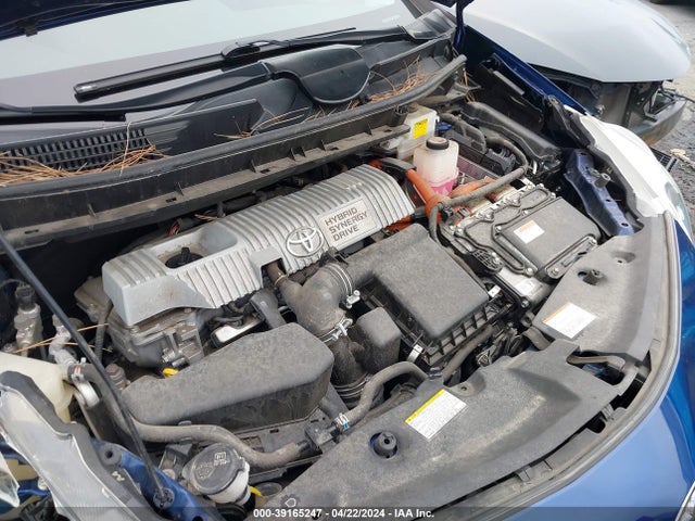 Toyota Prius V Three 2017 JTDZN3EU1HJ069503 Image 10