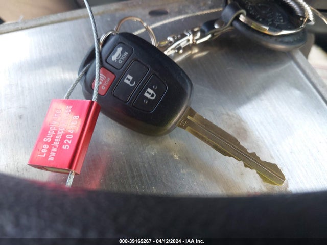 Toyota COROLLA LE 2015 5YFBURHE2FP299734 Image 11