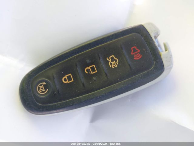 1FADP5CU7FL107312 Ford C-max Energi Sel