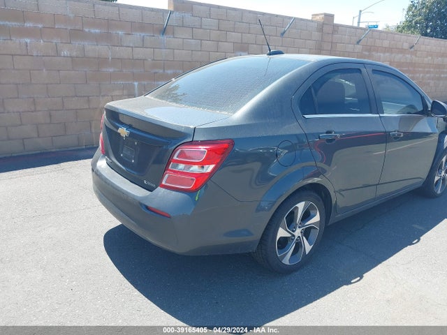 Chevrolet Sonic Premier Auto 2019 1G1JF5SB0K4127415 Image 4