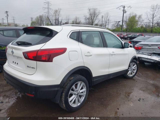 JN1BJ1CR5KW347459 Nissan Rogue Sport Sv