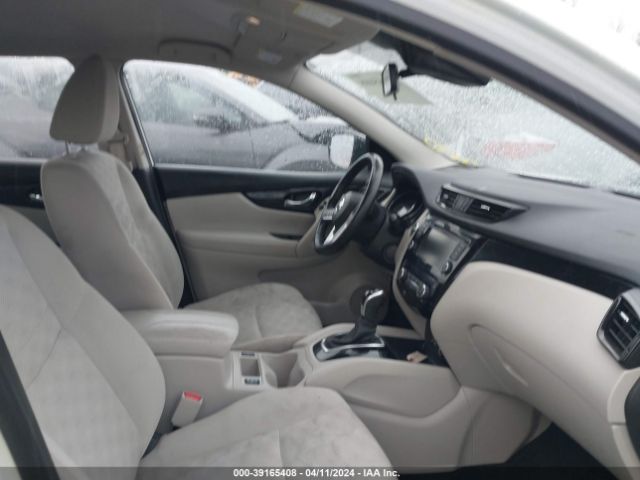 JN1BJ1CR5KW347459 Nissan Rogue Sport Sv