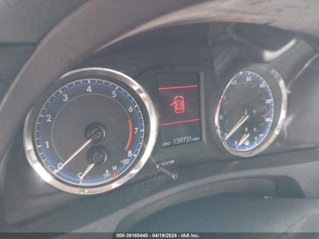 2T1BURHE7HC830705 Toyota COROLLA LE