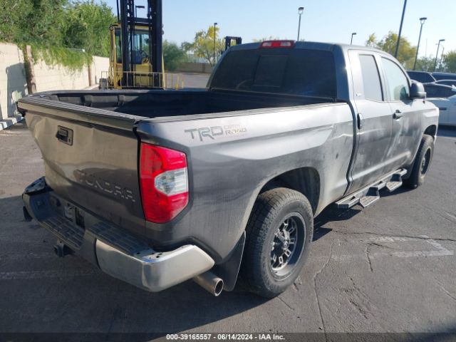 5TFRM5F11FX091496 Toyota Tundra Sr5 4.6l V8