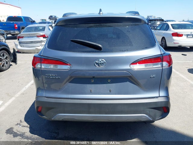 Toyota Corolla Cross Le 2022 7MUCAAAG6NV033901 Image 17