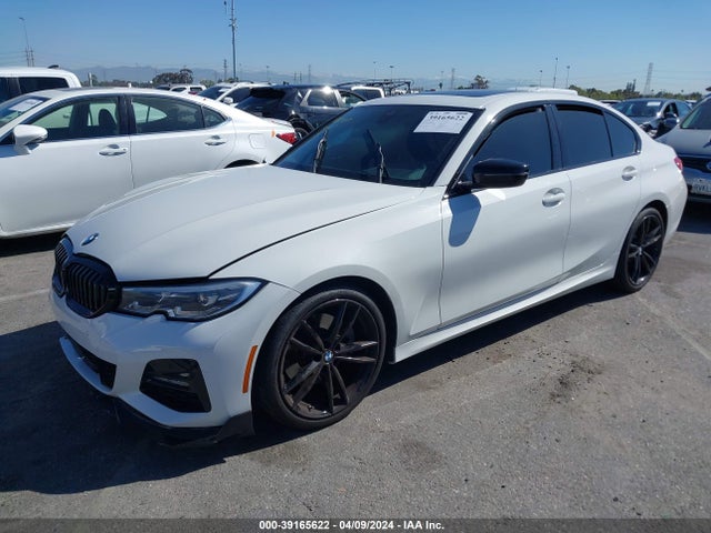 BMW 330I 2021 3MW5R1J07M8C21653 Image 2
