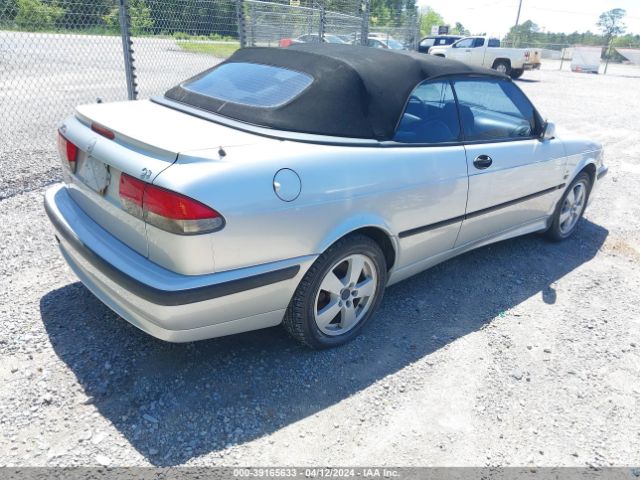 2003 SAAB 9-3 YS3DF78K237000813 Photo 3