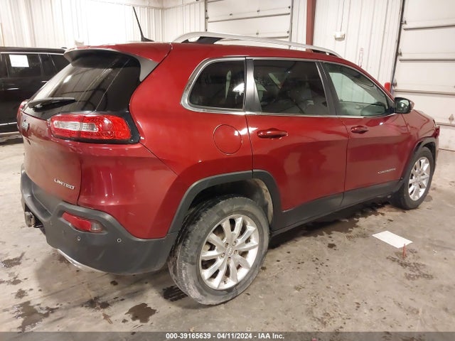 1C4PJMDS8HW636768 Jeep Cherokee Limited 4x4