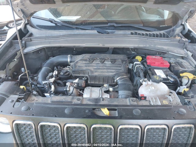 ZACNJAB17LPL05800 Jeep Renegade Latitude