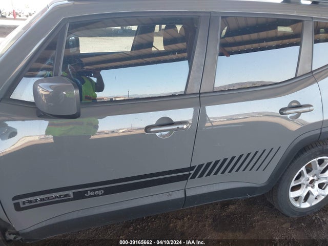 ZACNJAB17LPL05800 Jeep Renegade Latitude