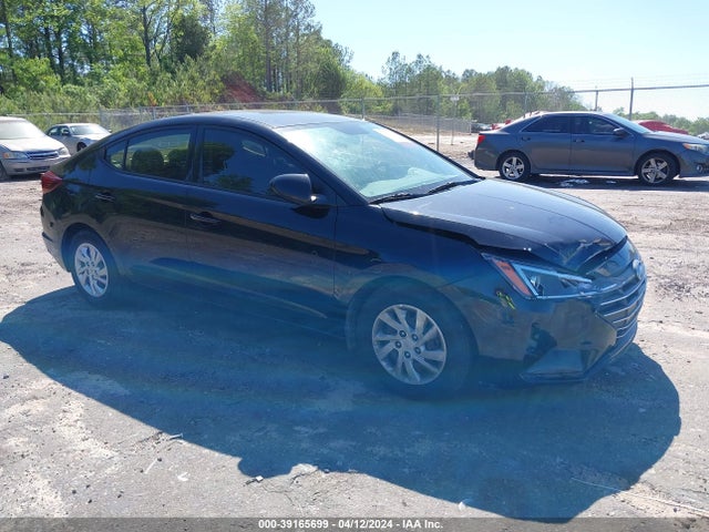 2019 5NPD74LFXKH411626 main image