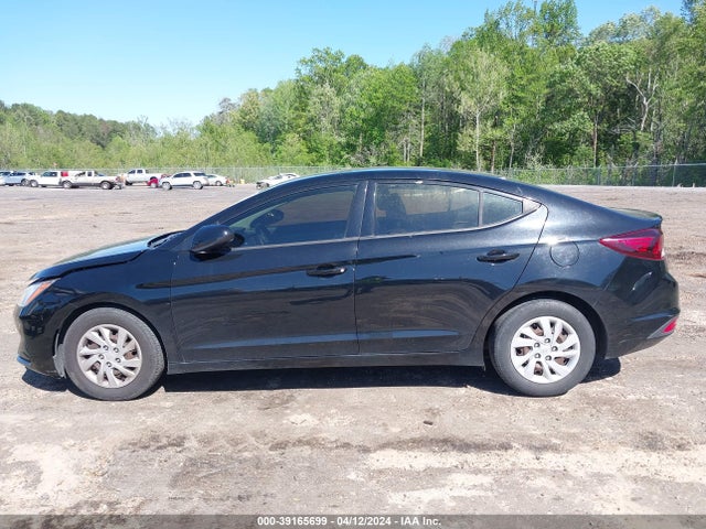 Hyundai ELANTRA SE 2019 5NPD74LFXKH411626 Image 14