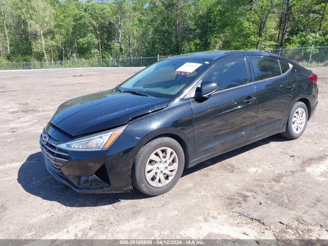 Hyundai ELANTRA SE 2019 5NPD74LFXKH411626 Image 2