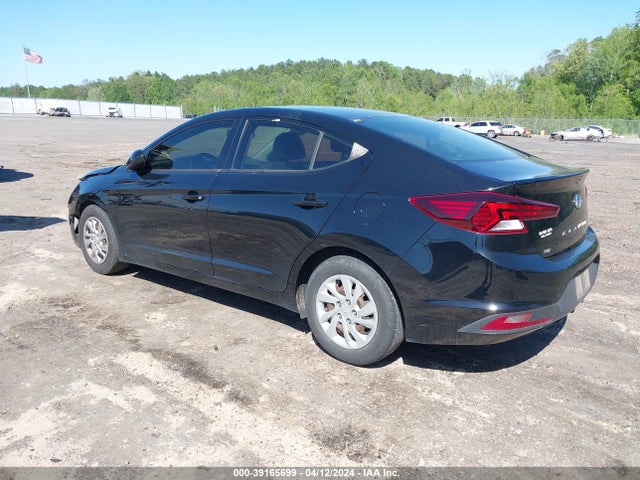 Hyundai ELANTRA SE 2019 5NPD74LFXKH411626 Image 3