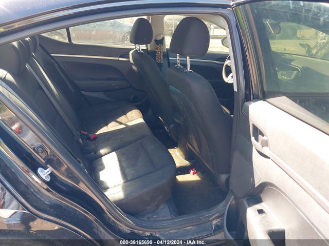 Hyundai ELANTRA SE 2019 5NPD74LFXKH411626 Image 8