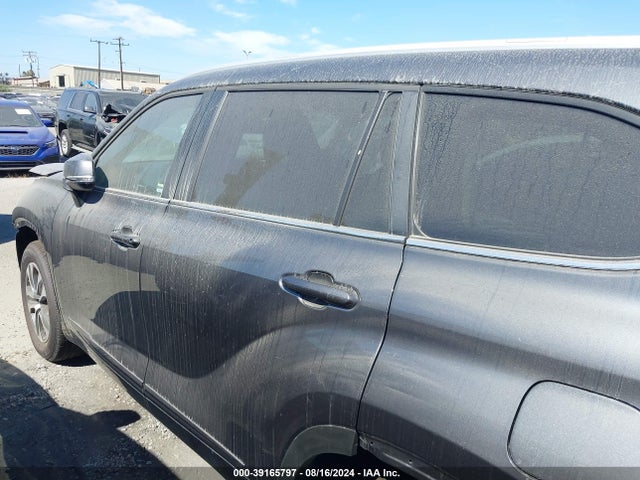 Toyota Highlander Xle 2023 5TDKDRAH8PS526647 Image 15