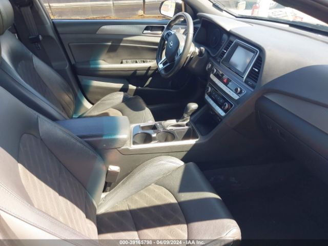 5NPE34AF7JH696819 Hyundai Sonata Sport
