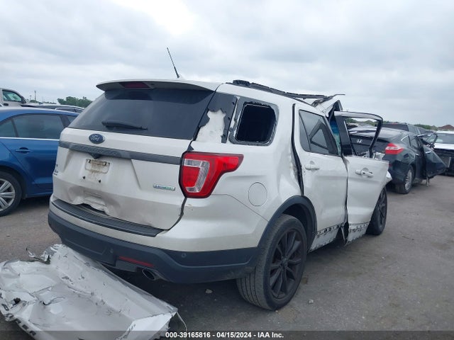 Ford EXPLORER XLT 2018 1FM5K7DH9JGA97695 Image 4