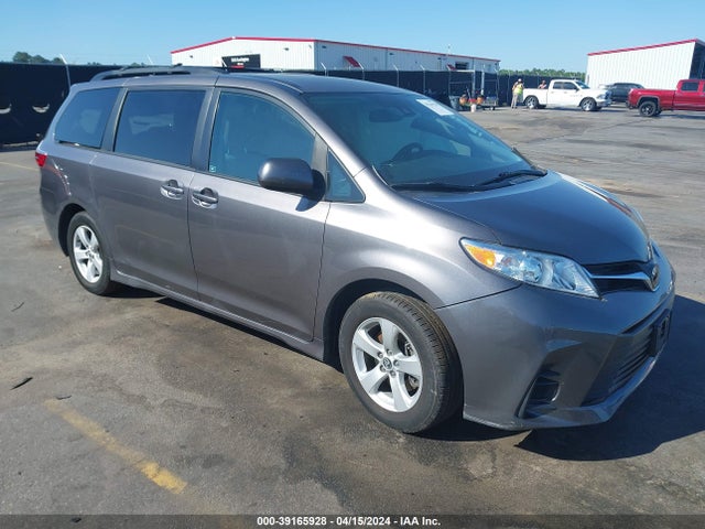 Toyota SIENNA LE 2020 5TDKZ3DC1LS048063 Image 1