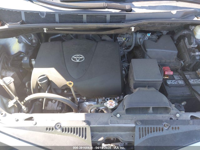 Toyota SIENNA LE 2020 5TDKZ3DC1LS048063 Image 10