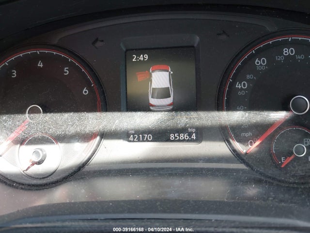 1VWSA7A39NC007717 Volkswagen PASSAT SE