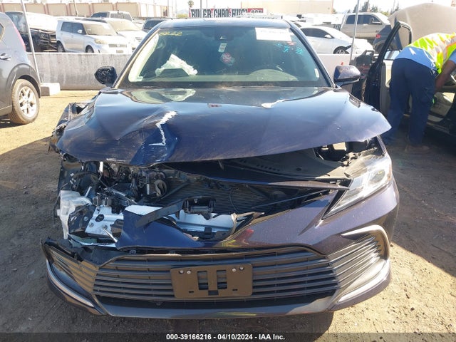 Toyota CAMRY LE 2022 4T1C11AK2NU021640 Image 12