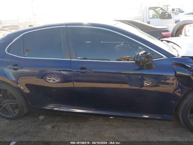 Toyota CAMRY LE 2022 4T1C11AK2NU021640 Image 13