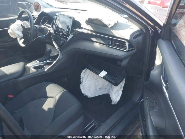 Toyota CAMRY LE 2022 4T1C11AK2NU021640 Image 5