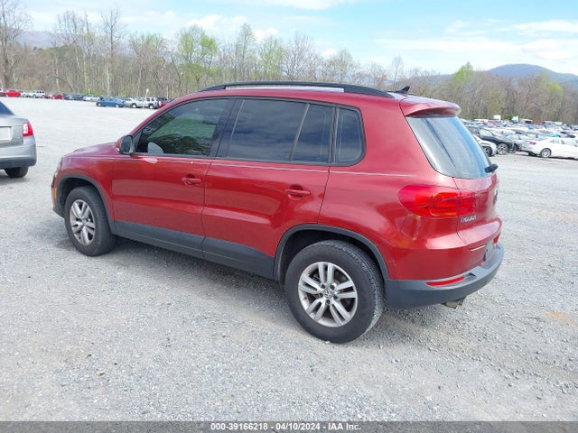 Продажа на аукционе авто 2015 Volkswagen Tiguan S, vin: WVGAV7AX1FW001718, номер лота: 39166218