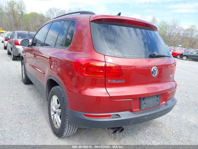 Продажа на аукционе авто 2015 Volkswagen Tiguan S, vin: WVGAV7AX1FW001718, номер лота: 39166218