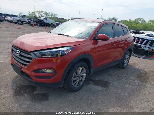 Hyundai TUCSON SE 2016 KM8J33A4XGU026005 Image 2