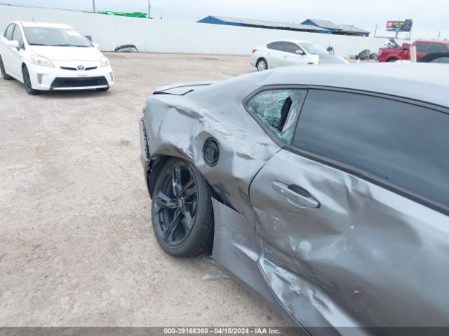 1G1FD1RS9M0137994 Chevrolet Camaro Rwd  2lt