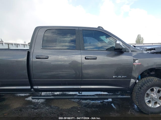 3C6UR5JL5LG303716 RAM 2500 Big Horn  4x4 8' Box