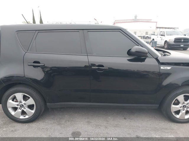 KIA Soul 2017 KNDJN2A2XH7460044 Image 13