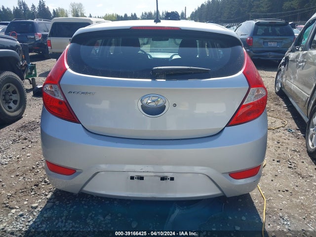 Hyundai Accent Sport 2015 KMHCU5AE4FU217542 Image 16