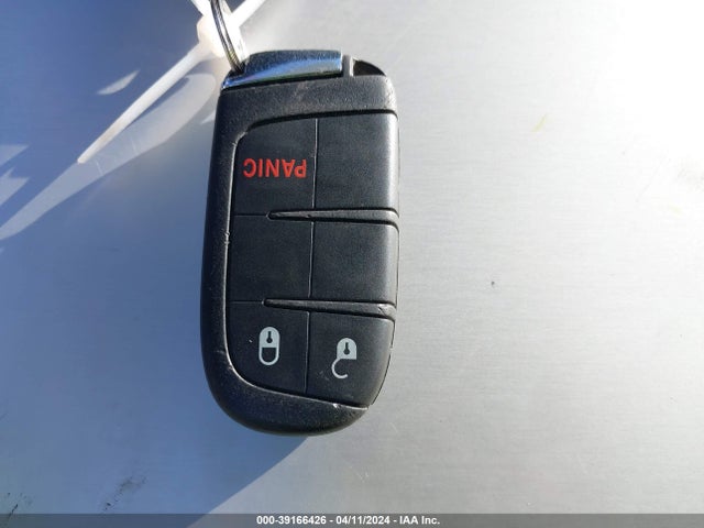 3C4NJCBB0KT727034 Jeep Compass Altitude Fwd