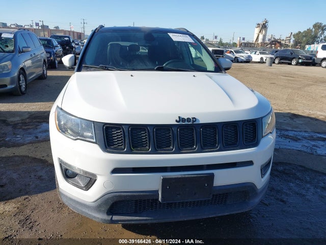 3C4NJCBB0KT727034 Jeep Compass Altitude Fwd