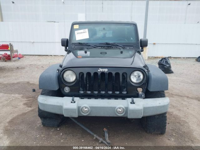 1C4HJWDG8EL190453 Jeep Wrangler Unlimited Sport
