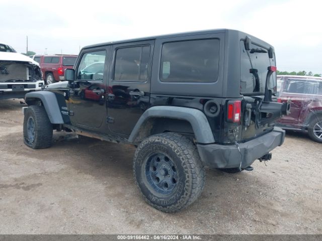 1C4HJWDG8EL190453 Jeep Wrangler Unlimited Sport