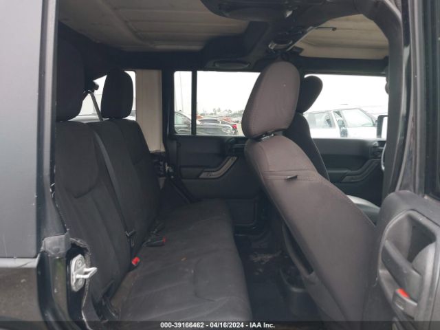1C4HJWDG8EL190453 Jeep Wrangler Unlimited Sport