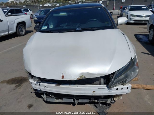 JTKJF5C70FJ008393 Scion TC