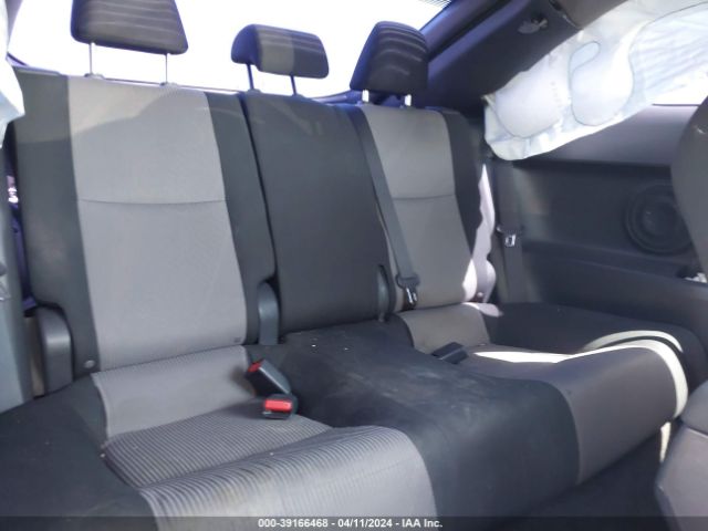 JTKJF5C70FJ008393 Scion TC