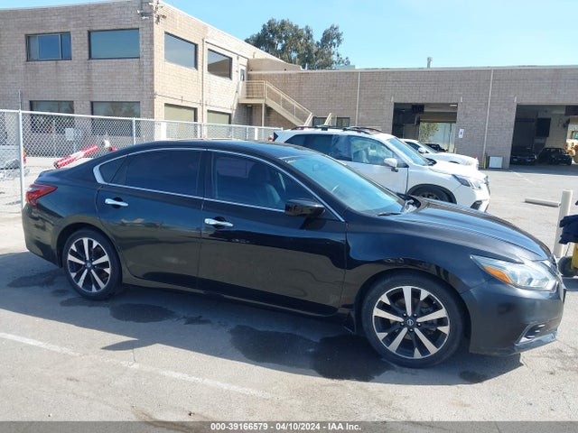 Nissan Altima 2.5 Sr 2018 1N4AL3AP1JC117746 Image 13
