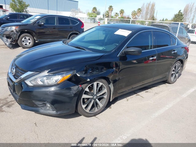 Nissan Altima 2.5 Sr 2018 1N4AL3AP1JC117746 Image 2